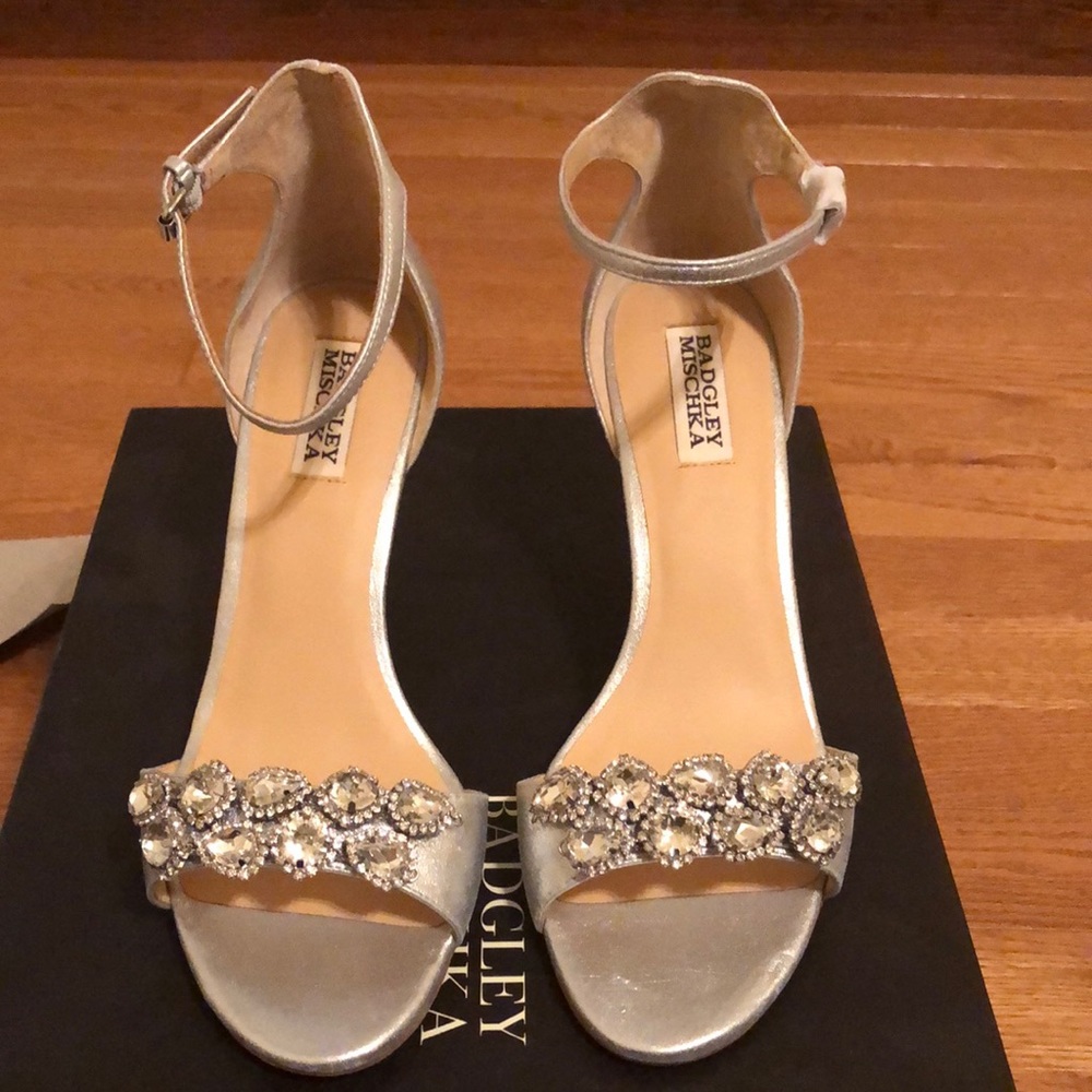 Badgley Mischka Open Toe Wedge Formal Sandals